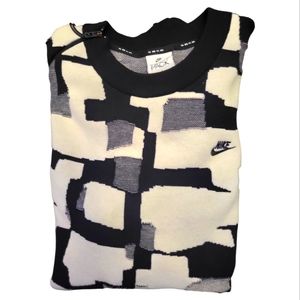 NIKE SPORTSWEAR TECH PACK SWEATER